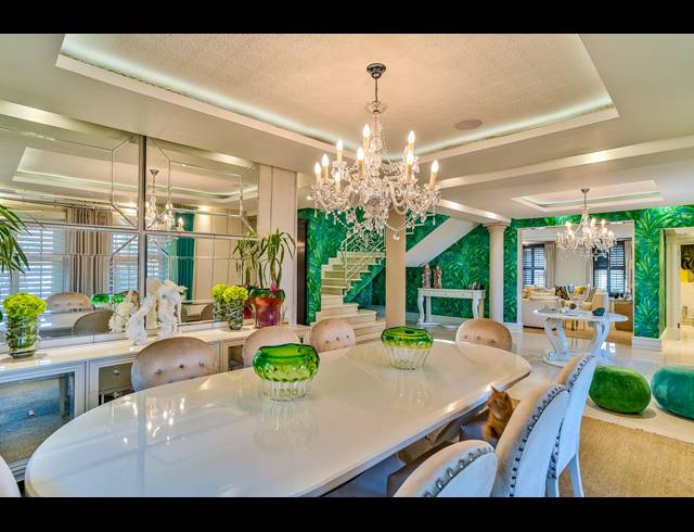 5 BEDROOM HOUSE FOR SALE IN UMHLANGA CENTRAL